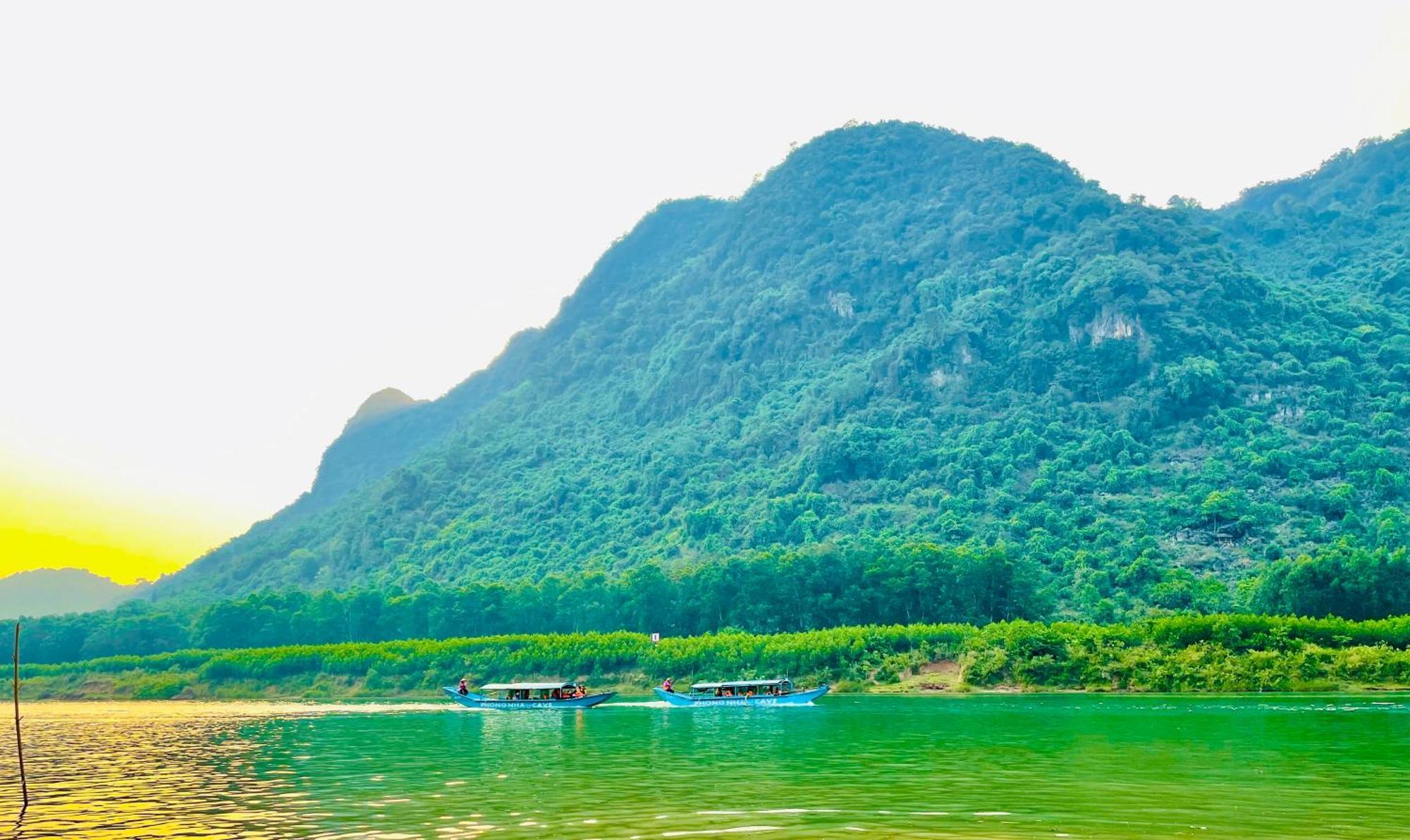 Little Rock Homestay Phong Nha Exterior photo