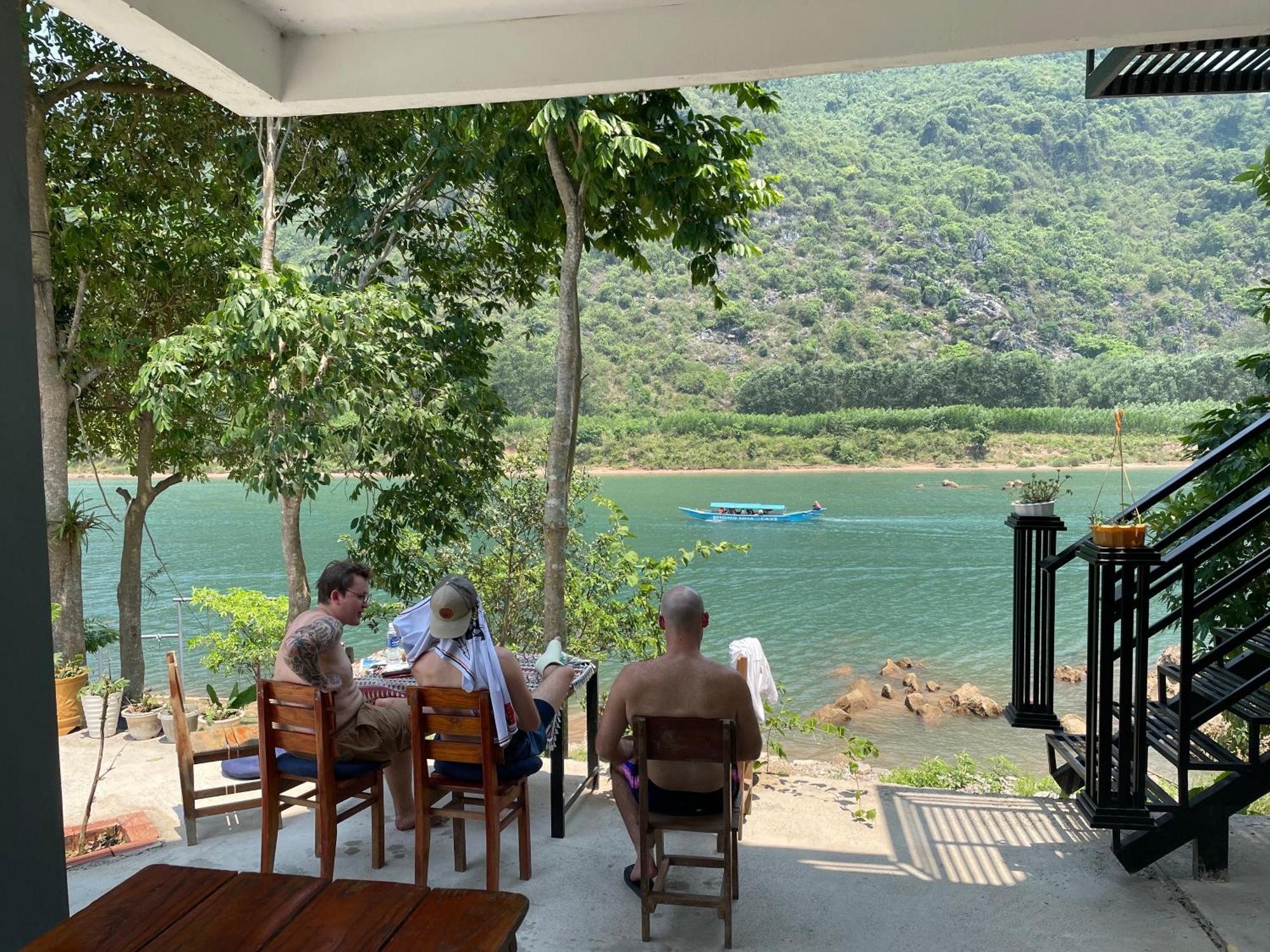 Little Rock Homestay Phong Nha Exterior photo